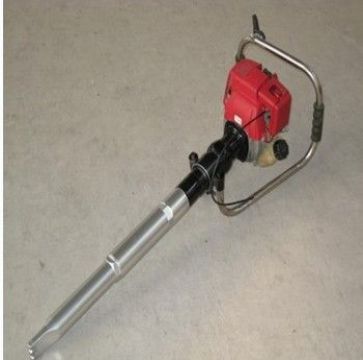 點擊查看詳細(xì)信息<br>標(biāo)題： DG150型電動軟軸高頻搗固機 閱讀次數(shù)：1734