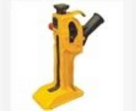 點擊查看詳細信息<br>標題：JYQB-250x110型機動液壓起撥道機 閱讀次數(shù)：1925